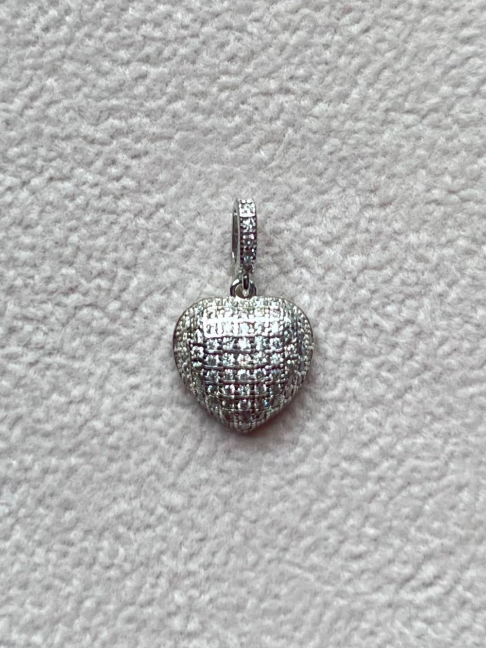 N052 | Pave Moissanite Small Heart Pendant